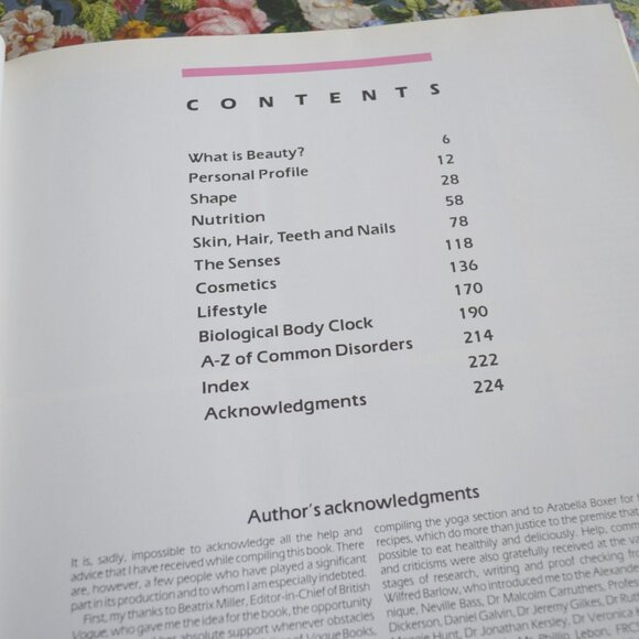 Vogue Complete Beauty Vintage Hardcover 1983 - Picture 3 of 5